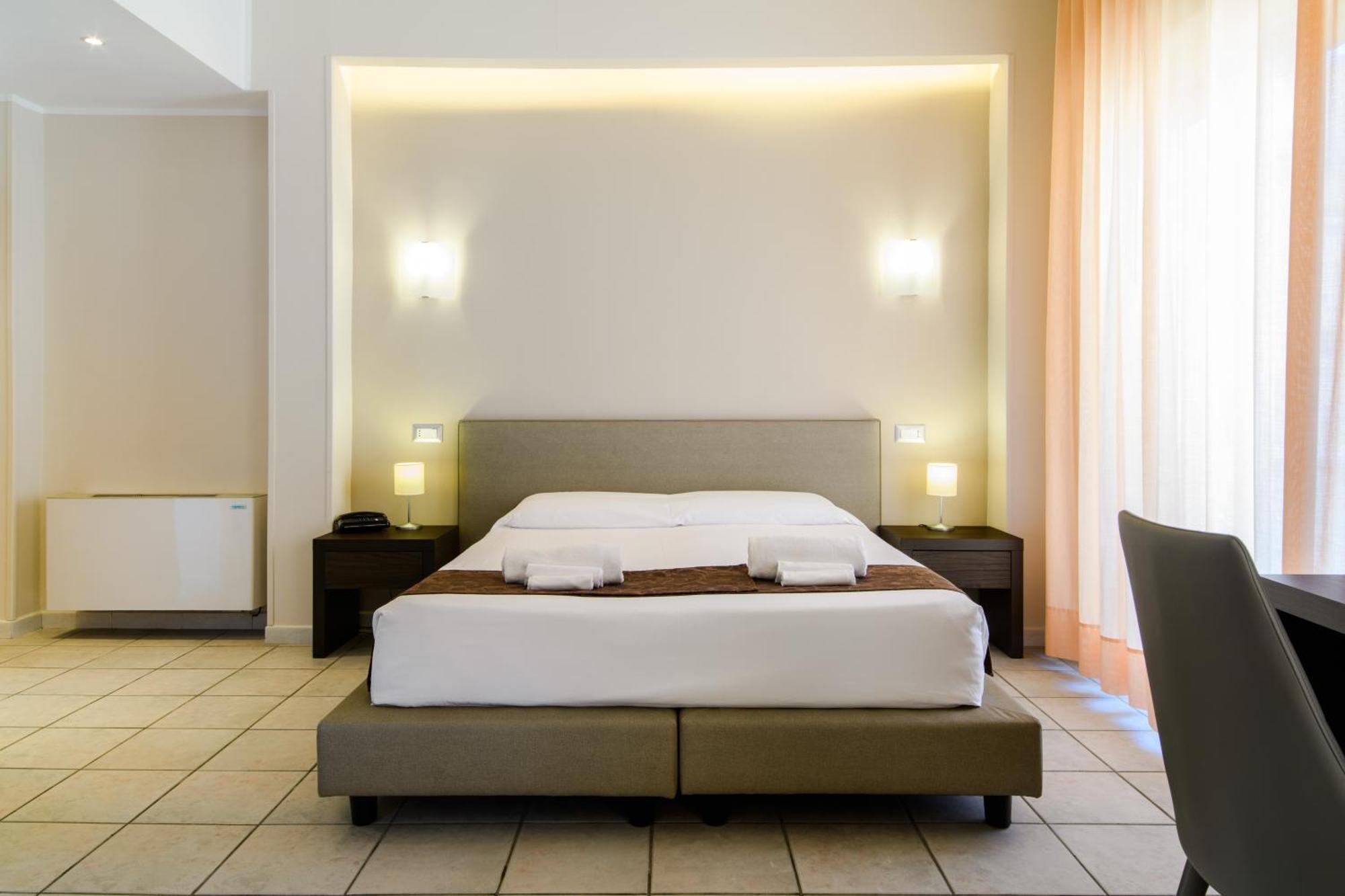 Hotel Tirreno Sapri Ngoại thất bức ảnh
